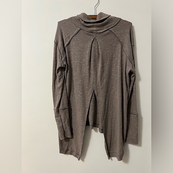 Free People Tara Split Back Turtle Neck - Picture 3 of 5